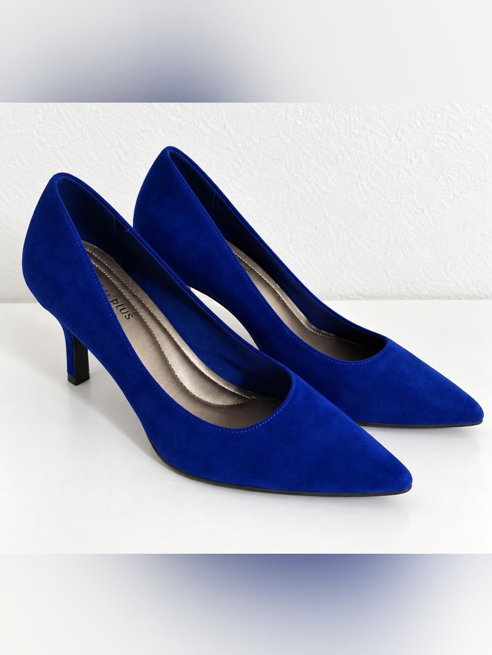 Comfort Plus by Predictions Royal Blue Suede Pointed Toe Heels Size 10